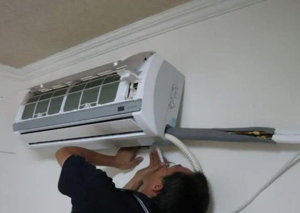 济南空调室内机漏水怎么维修-处理方法